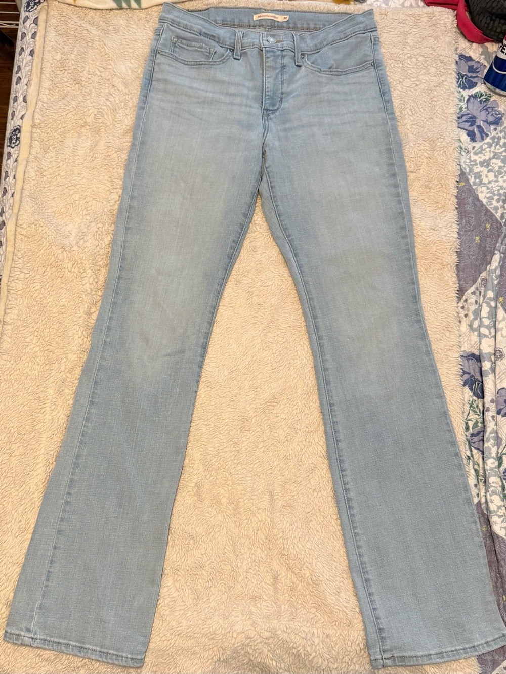 Levi’s Shaping Demi Curve Classic Bootcut Jeans